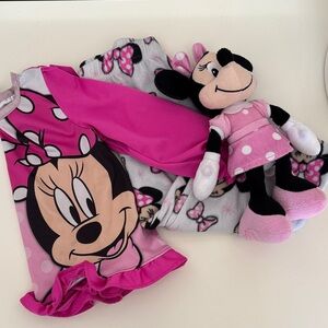 Disney Pink Minnie Mouse Long Sleeve Pajamas & Stuffie